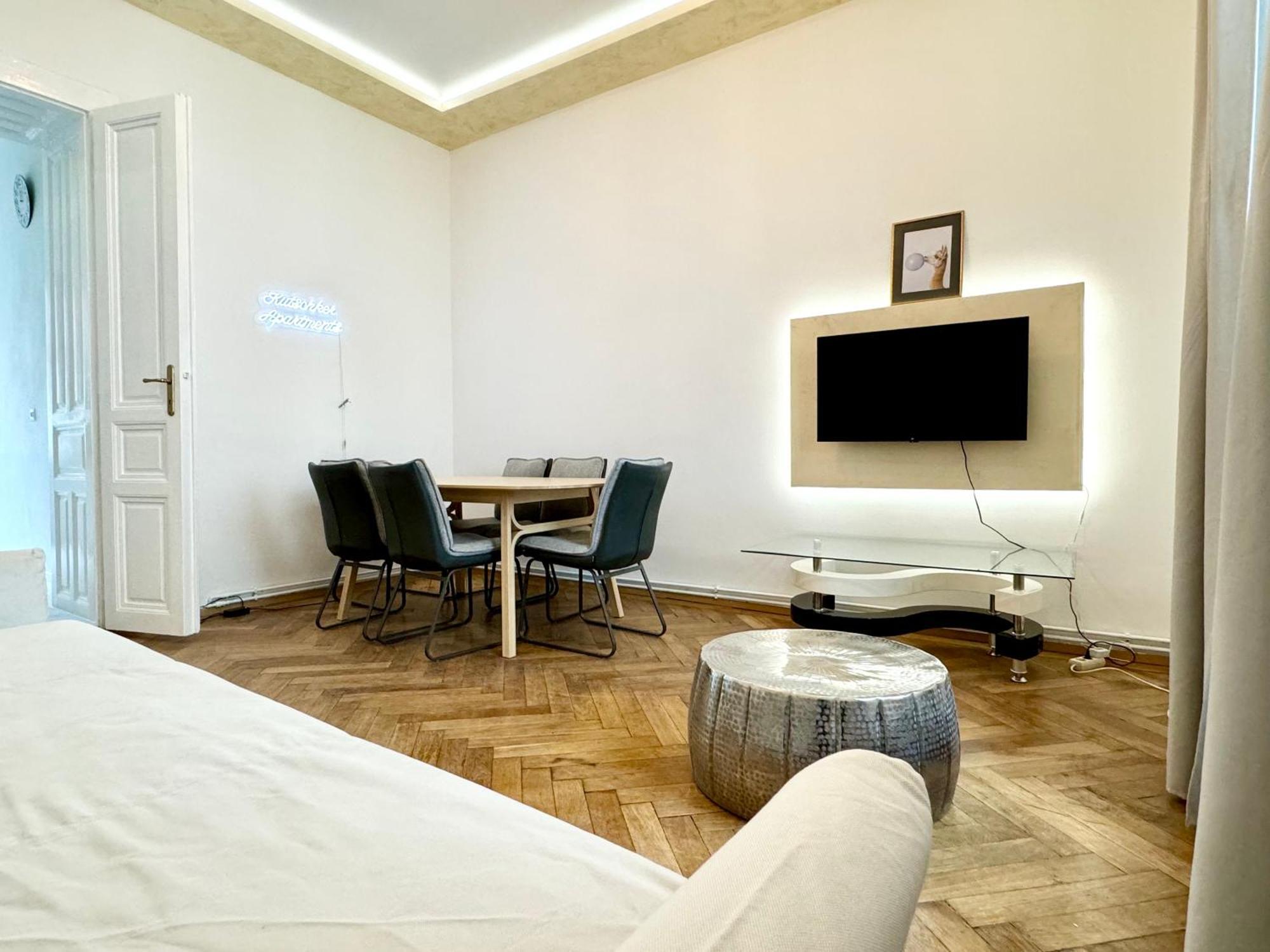 Luxury Apartment At Famous Vienna Kutschkermarkt Luaran gambar