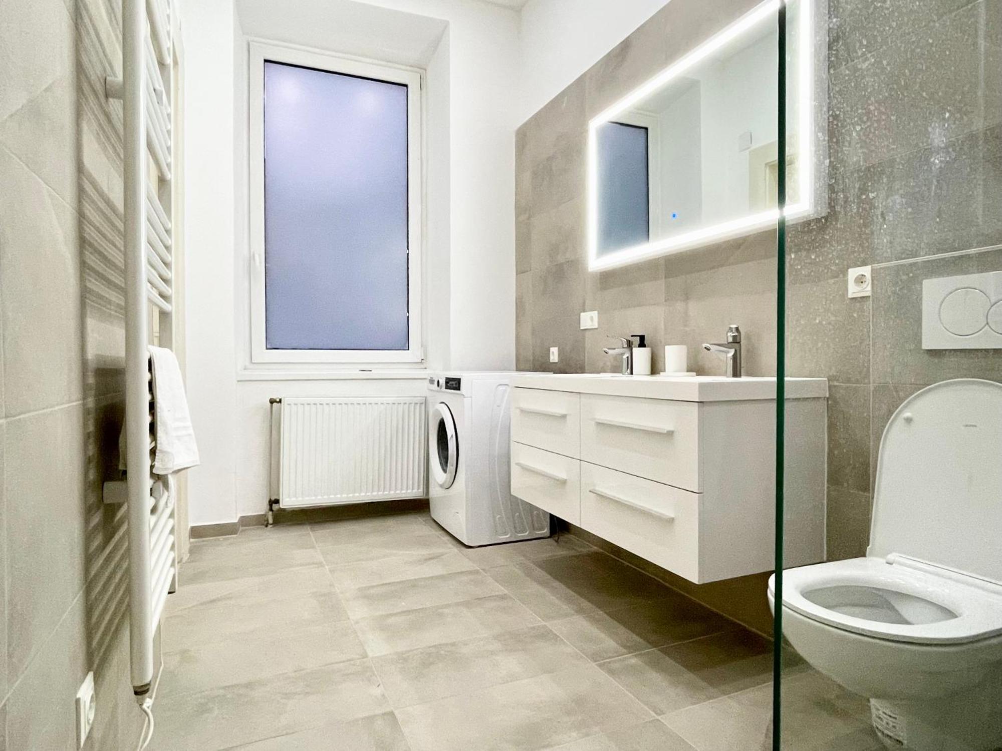 Luxury Apartment At Famous Vienna Kutschkermarkt Luaran gambar